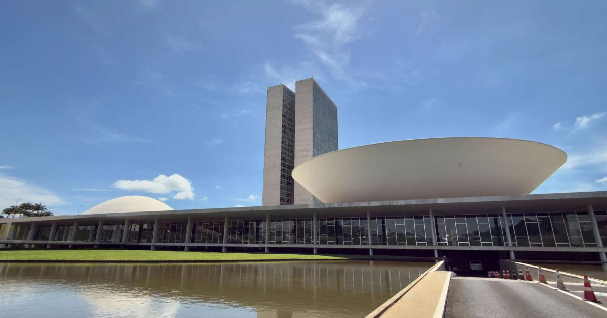 Crise do STF prejudica votação do fim da escala 6x1 no Senado, avalia Planalto